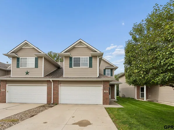 1746 N 176th Plz, Omaha, NE 68118