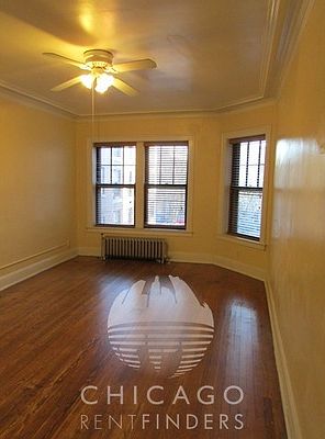 2nd image of 1154 W Lunt Ave APT 209