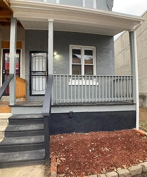758 N Dekalb St — Photo 1