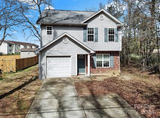 6815 City View Dr, Charlotte, NC 28212