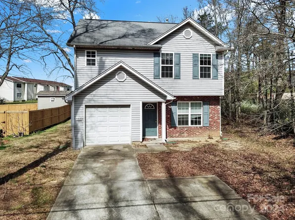 6815 City View Dr, Charlotte, NC 28212