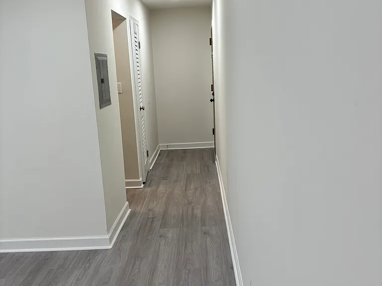 6435 Richmond Hwy #302 — Photo 15