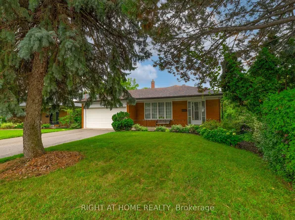 236 Shaughnessy Blvd, Toronto, ON M2J 1K6