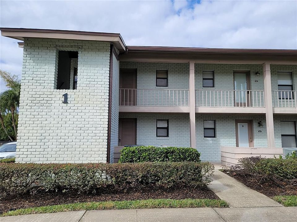 1st image of 2822 Plaza Terrace Dr #2822