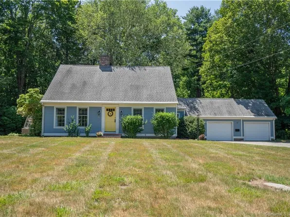 104 High Street, Clinton, CT 06413