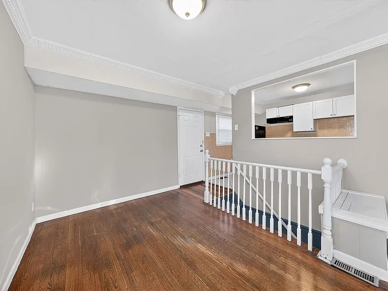 10617 Dunkeld Cir — Photo 10