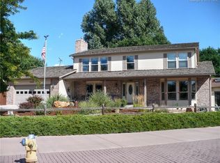2822 Country Club Cir, Colorado Springs, CO 80909