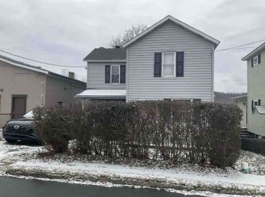 1st image of 244 Jefferson Ave