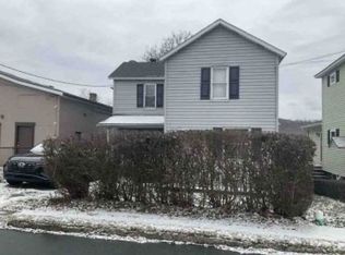 244 Jefferson Ave, Windber, PA 15963