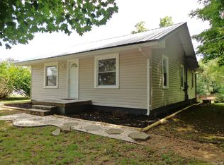 1451 Southside Rd, Elizabethton, TN 37643