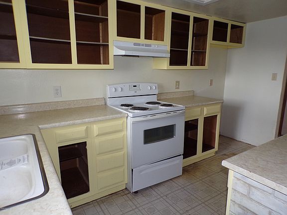 5th image of 315 Highridge Cir