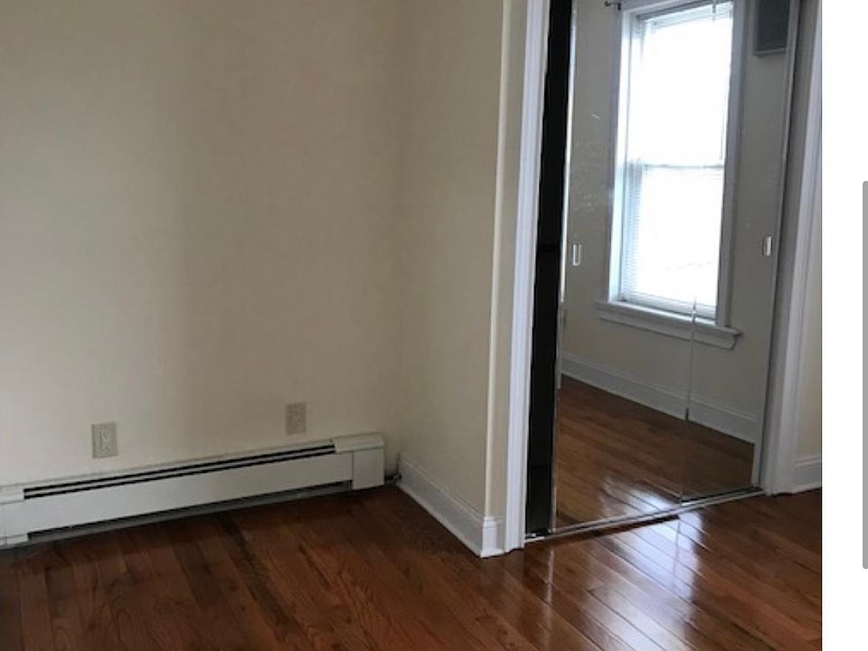1st image of 1550 Mac Donough Pl #1B