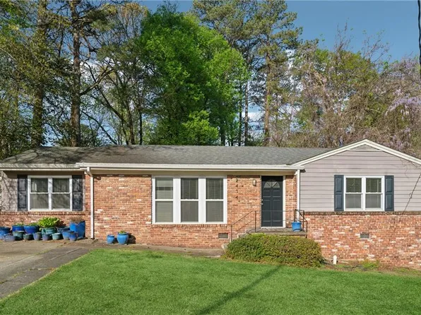 2434 Skyland Trl NE, Atlanta, GA 30319