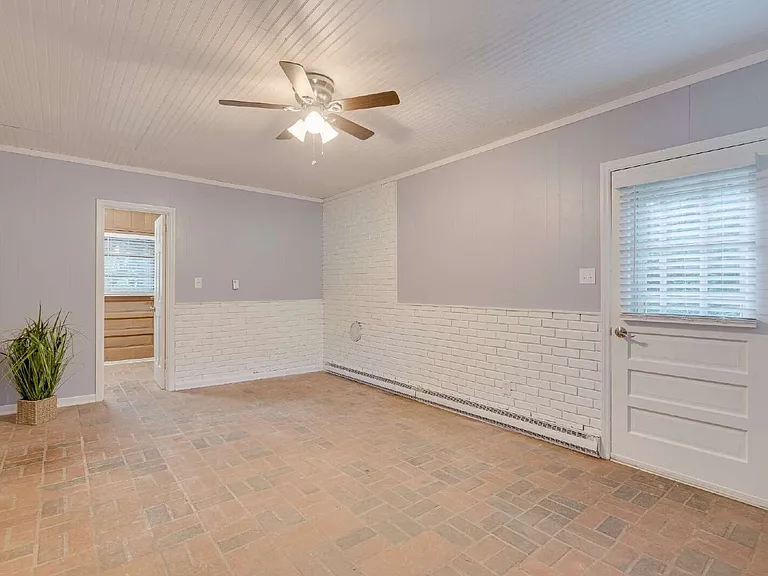 2026 Jefferson Dr — Photo 12