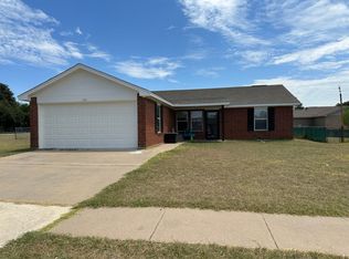 321 Kathy Ln, Granbury, TX 76049