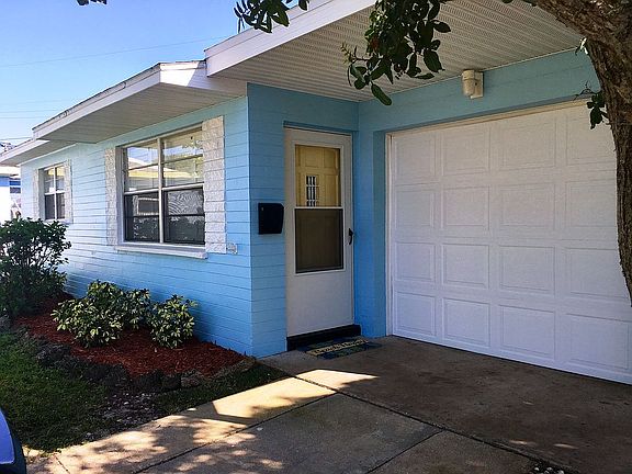 3rd image of 52 Seaview Dr