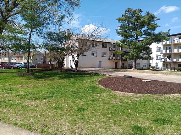 2nd image of 8420 Richmond Ave #57