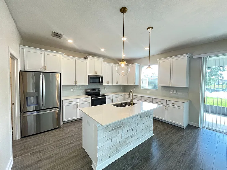 10881 Longleaf Woods Dr — Photo 6