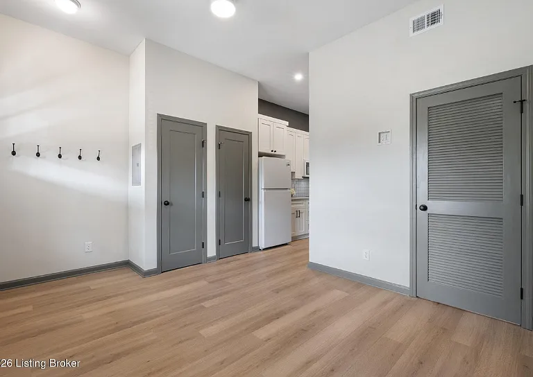 664 Lynn St #101 — Photo 3