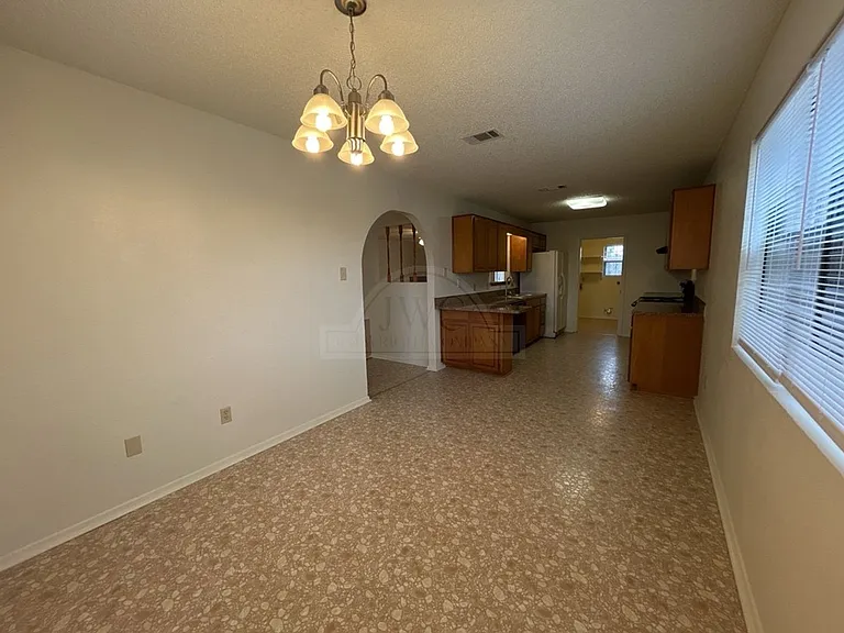 3422 Chisholm Trl — Photo 4