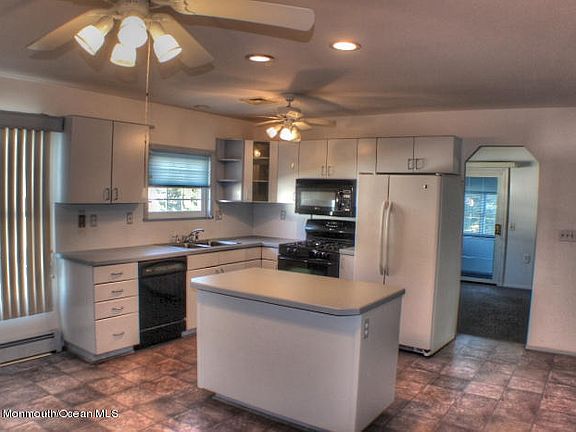 2nd image of 78 Encinitas Dr