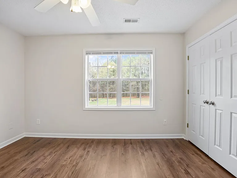 180 Park Place Dr — Photo 25