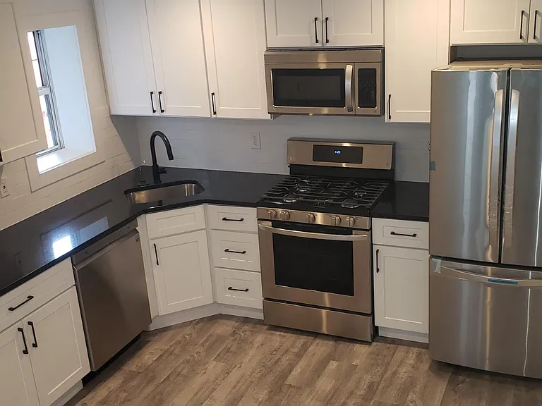 1507 Light St #2 — Photo 4