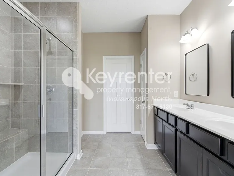 6258 Colonial Dr — Photo 8