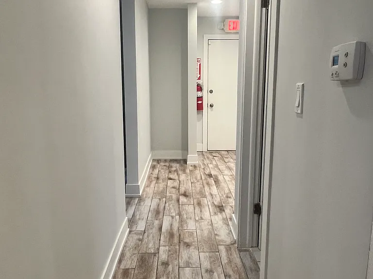 3909 Howard St #101 — Photo 5