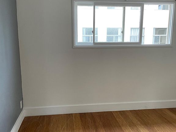 3rd image of 1123 17th St #7