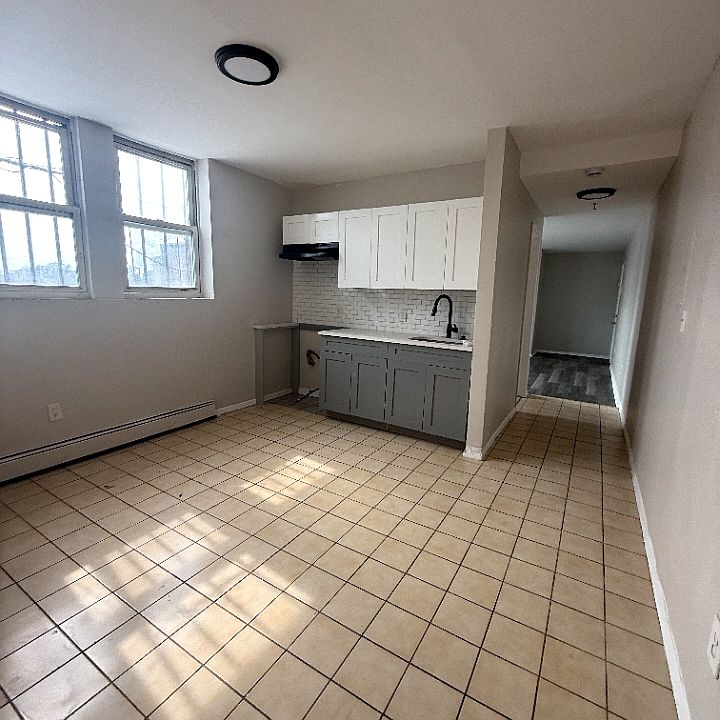 1st image of 572 Springfield Ave #L2
