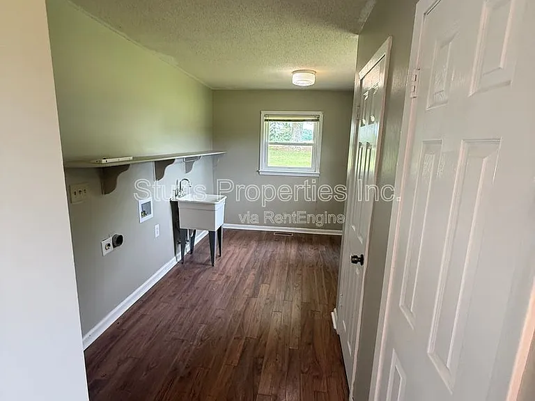3575 County Road 154 — Photo 6