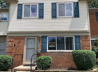25924 Salem St, Roseville, MI 48066