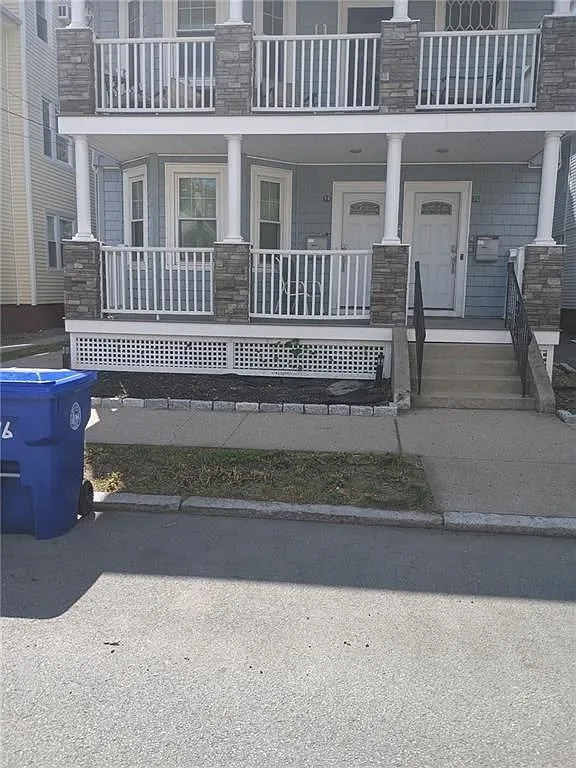 1 bed, 1.0 bath, 1200 sqft, $950 — Photo 1