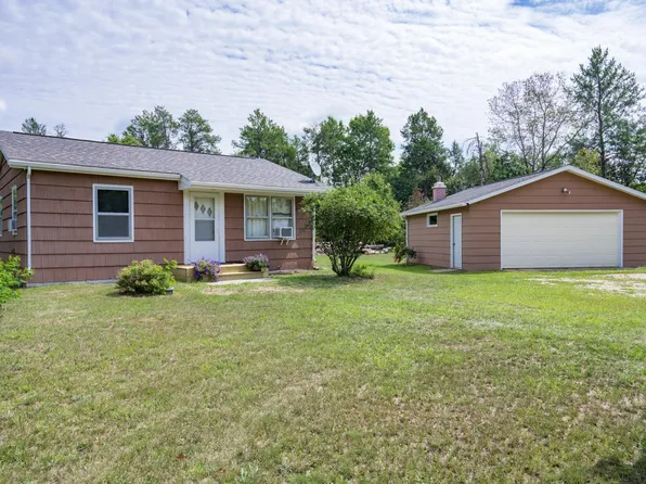 N10584 17th Ave, Necedah, WI 54646