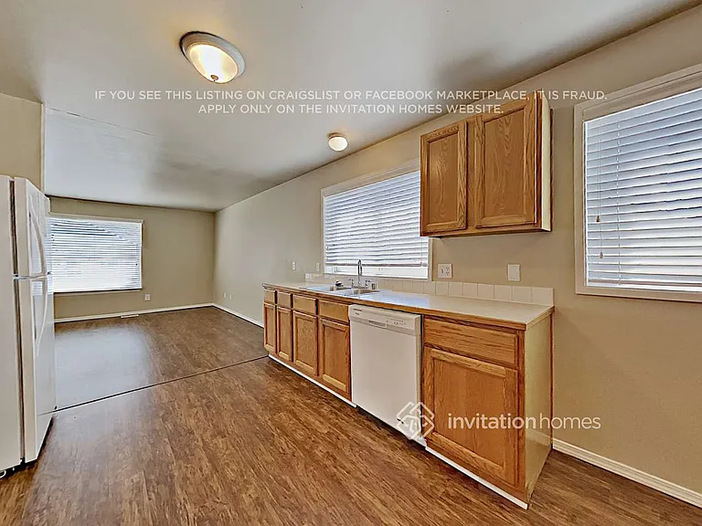 13732 SE 275th Pl — Photo 8