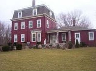 147 Austin St, Hyde Park, MA 02136