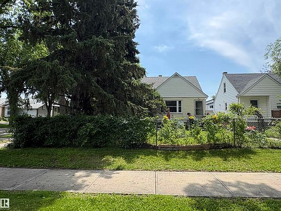 4th image of 10503 67th Ave NW