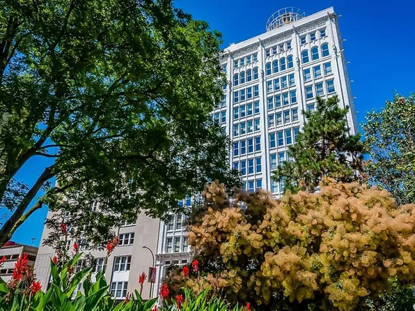 1501 Locust St APT 909, Saint Louis, MO 63103