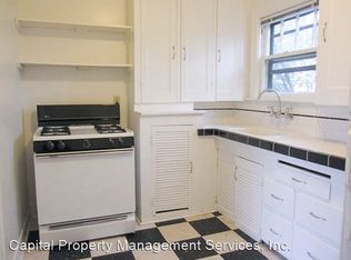3035 NE Pacific St APT 6, Portland, OR 97232