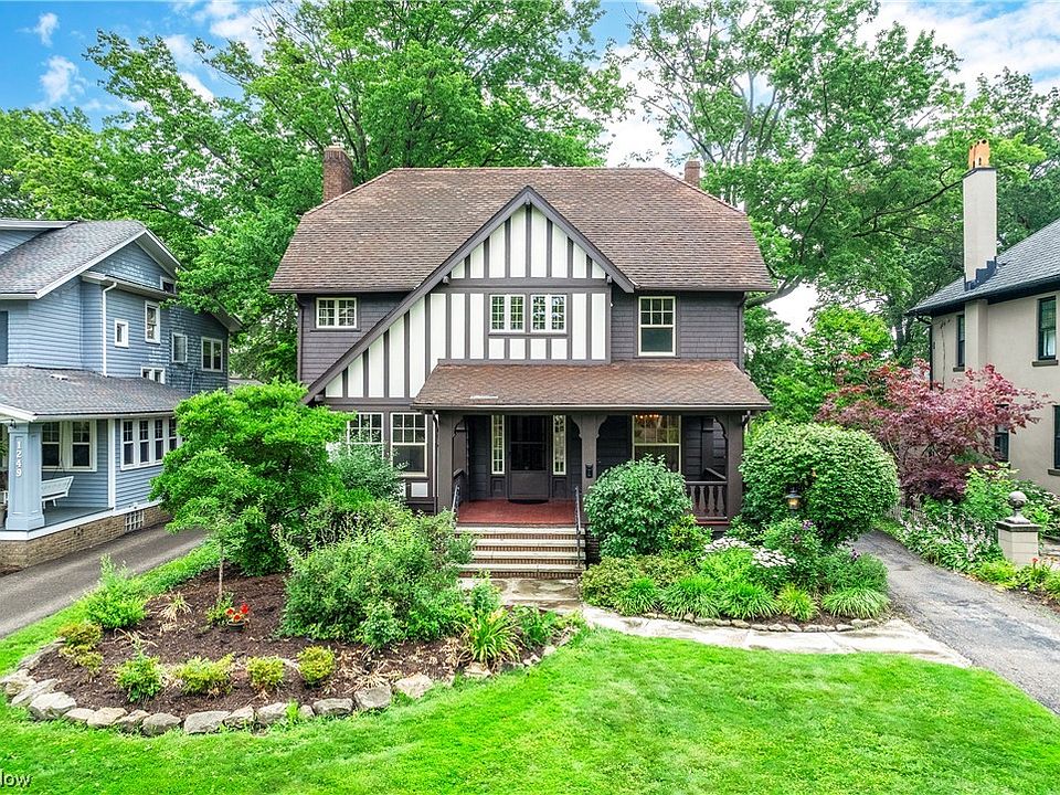 1255 Manor Park Ave, Lakewood, OH 44107 Zillow