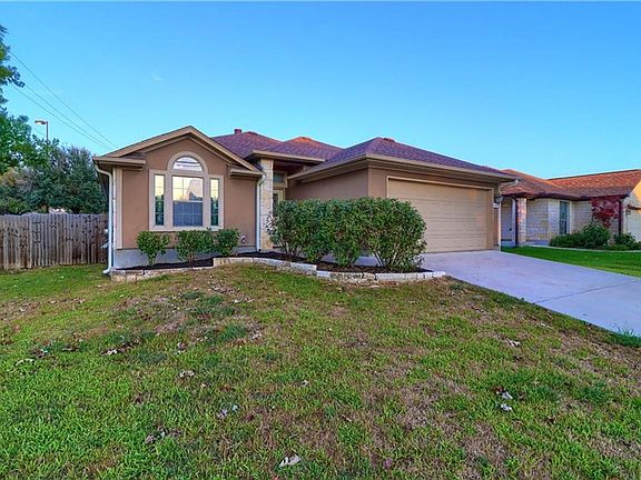 2nd image of 1601 Windy Park Dr