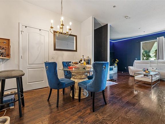 5th image of 6039 Strada Isle Way