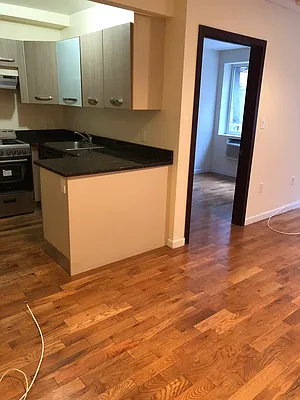 Rented by 18 REALTY | media 10