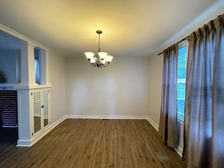 205 Van Wyck Ave — Photo 4