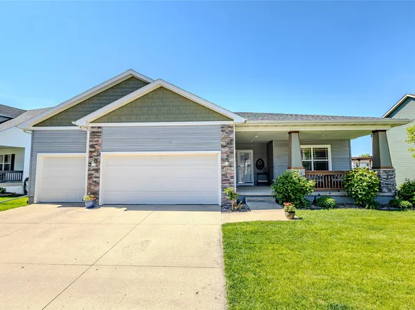 160 Broderick Dr, Waukee, IA 50263