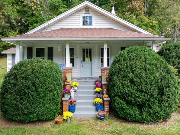 14 Davenport Rd, Spruce Pine, NC 28777