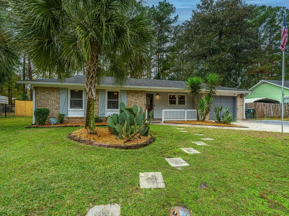 1117 Maryland Dr, Ladson, SC 29456