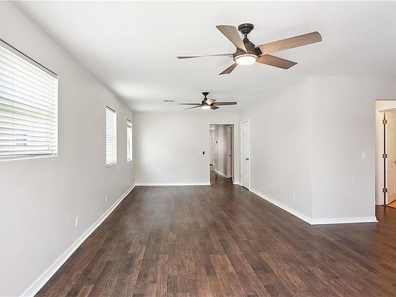 3rd image of 6013 Eads St