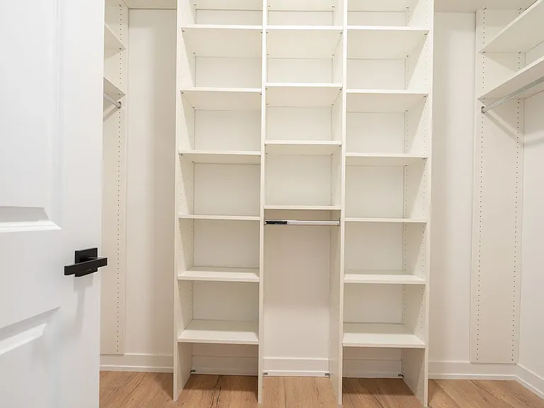 6853 W Belmont Ave #3 — Photo 21